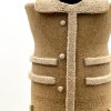 Shearling view 10